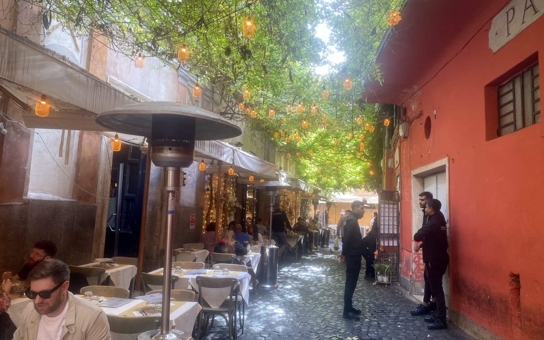 Un percorso gastronomico tra i vicoli di Roma